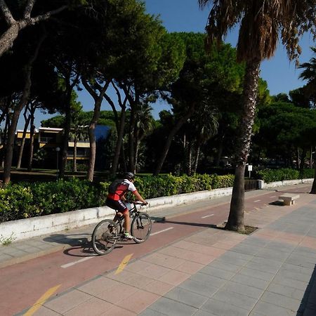 דירות קמברילס 85 Avinguda De La Diputacio מראה חיצוני תמונה